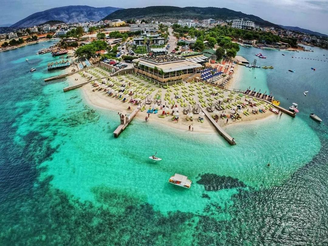 Vila Ademi Ksamil