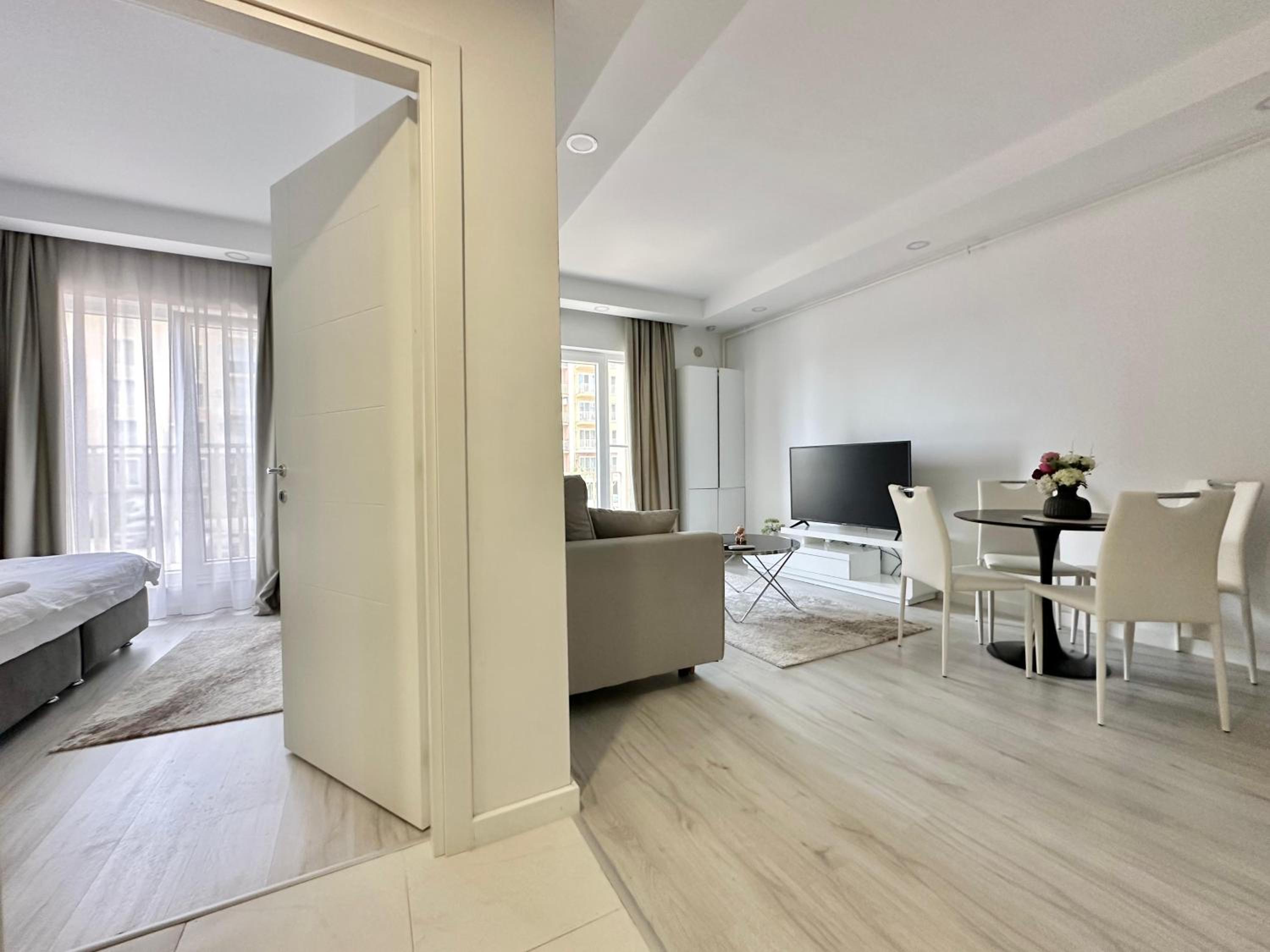 Double Studio A106 StayInn by Cosmopolis view 4