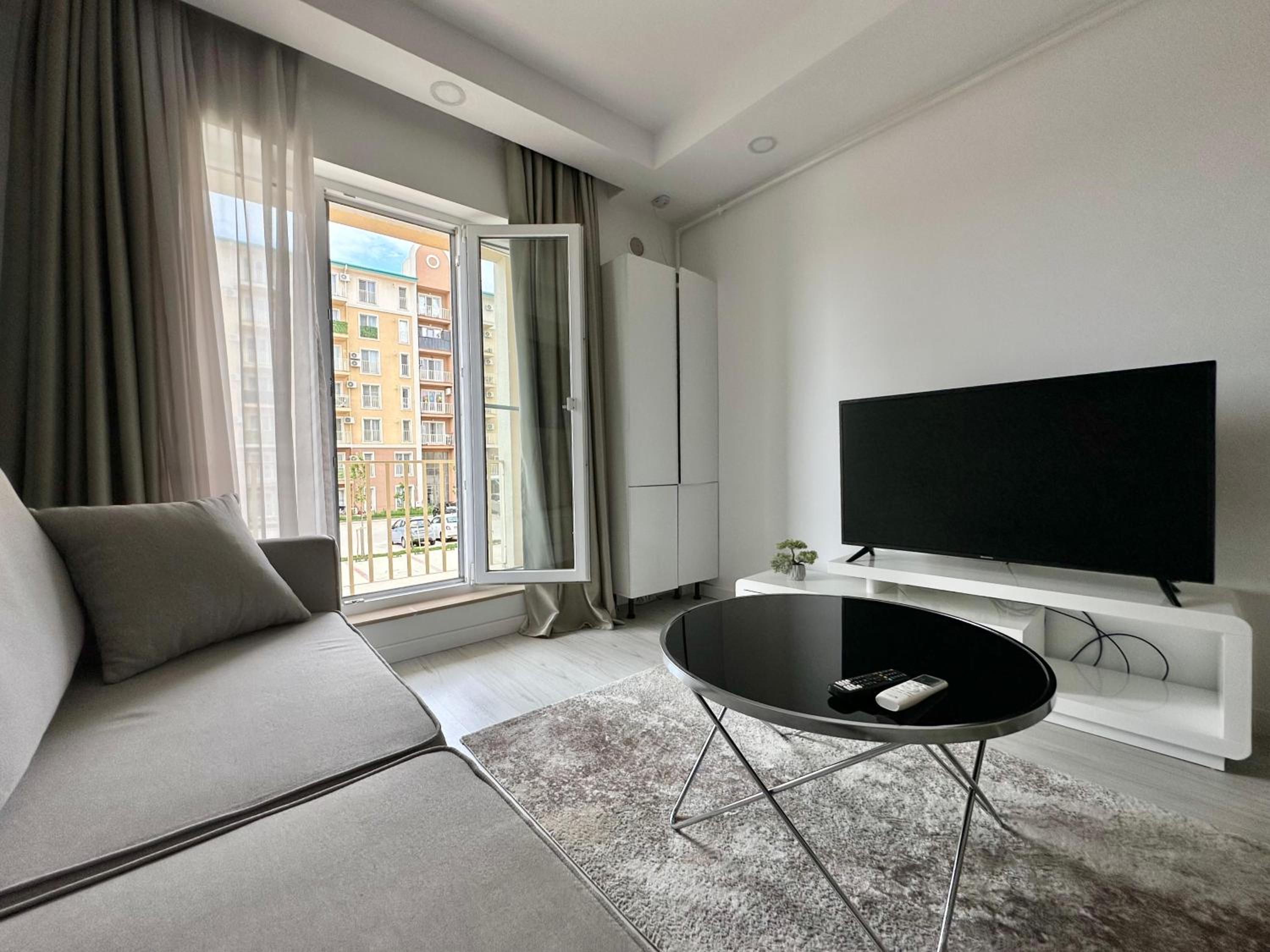 Double Studio A106 StayInn by Cosmopolis view 2