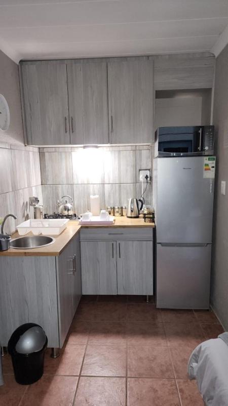 Tswenyane Kruger Riverview Apartments view 2