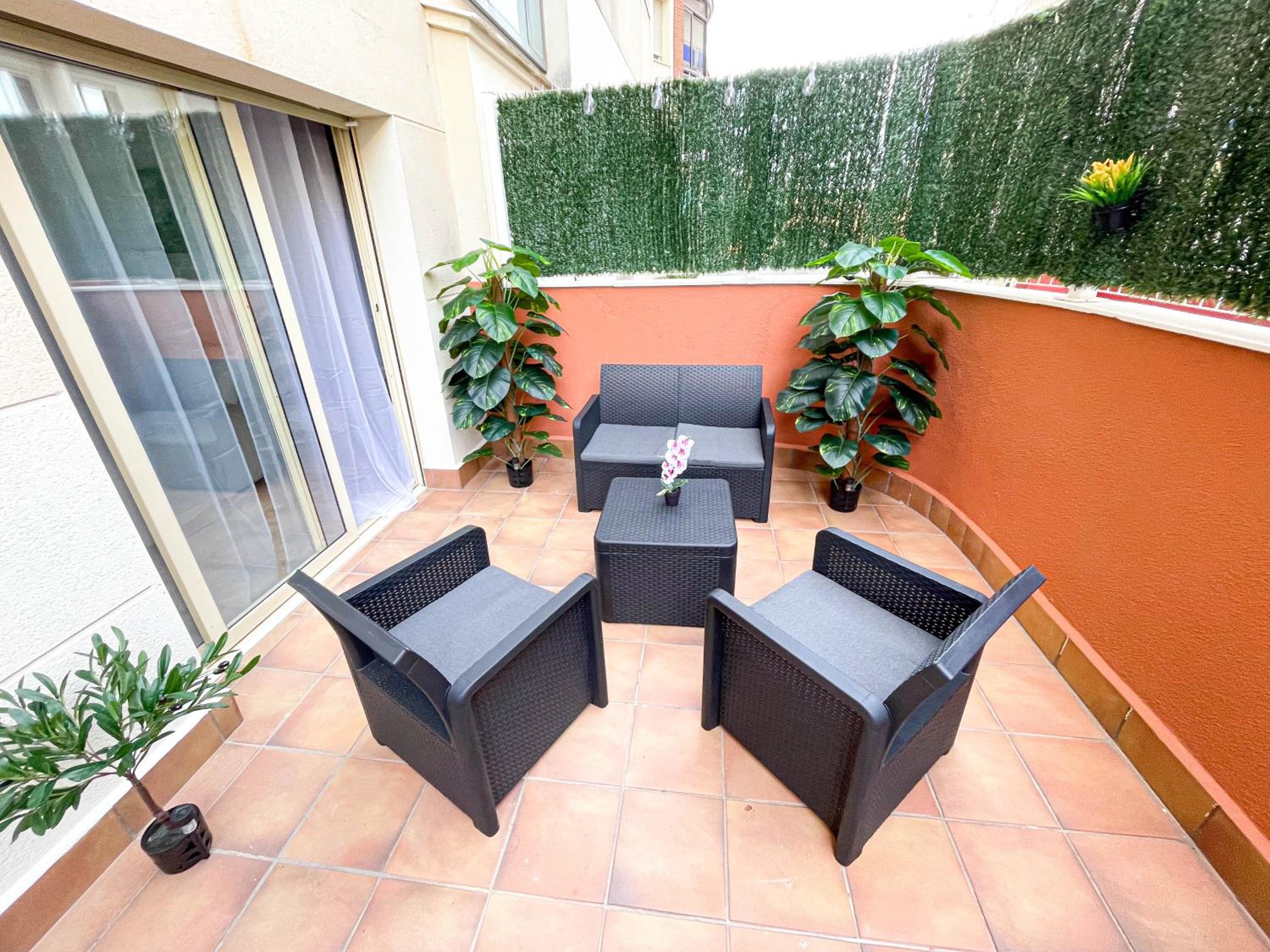 Yellow Apartment Lloret