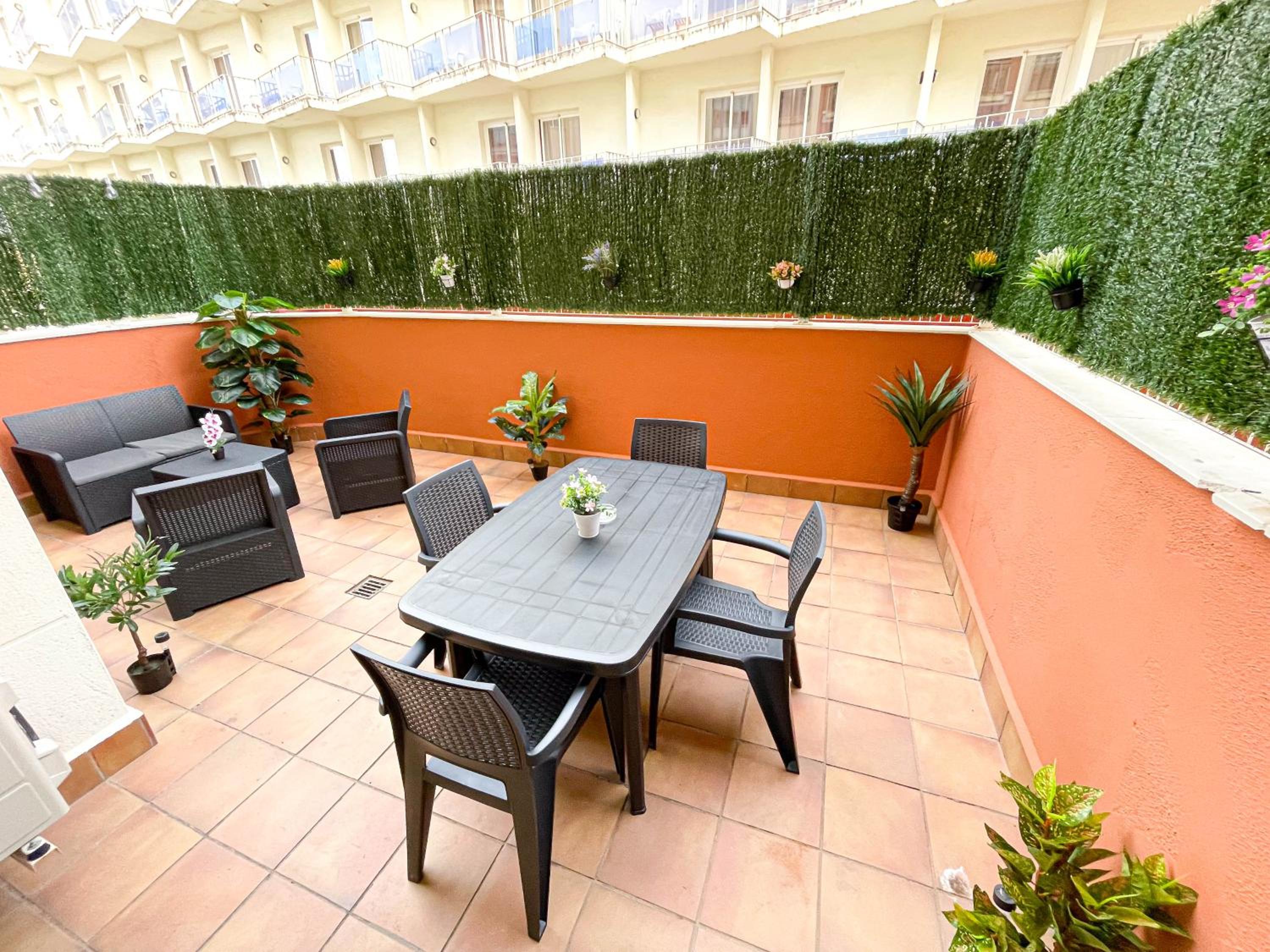 Yellow Apartment Lloret