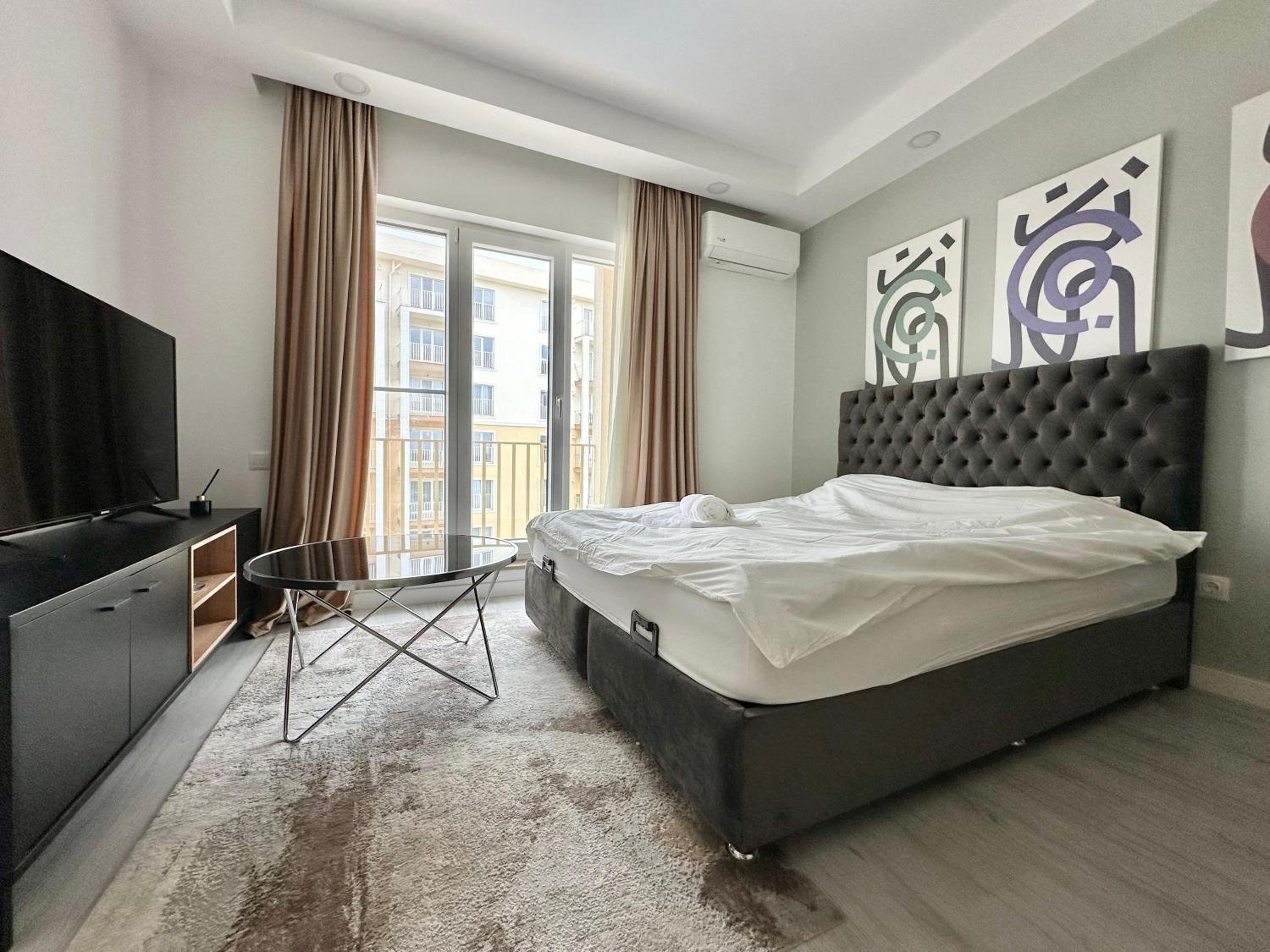 Single Room A403 StayInn by Cosmopolis view 2