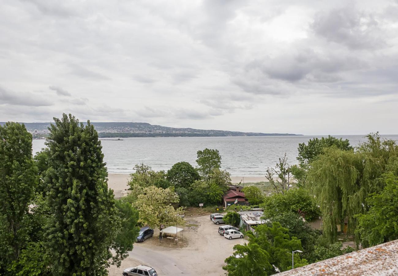 Varna - 1BD at South Bay Residence