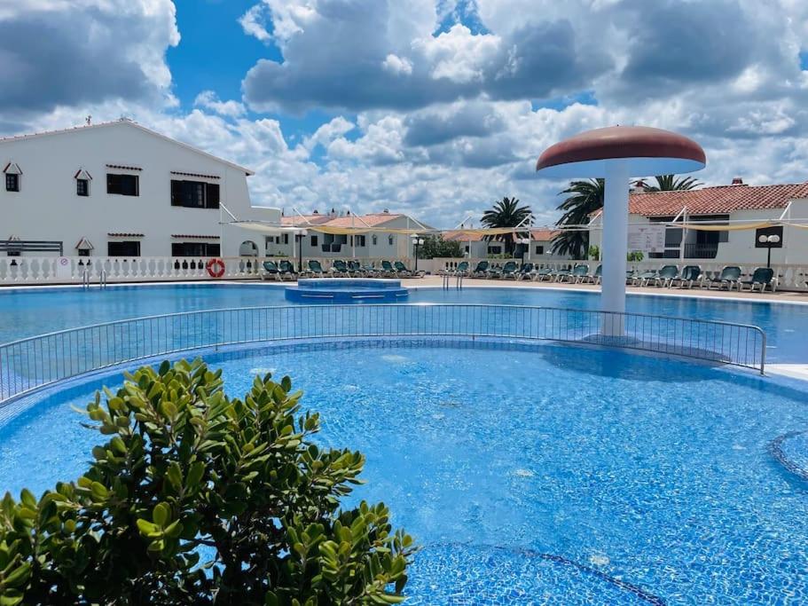 Apartamento Trini en Son Bou, frente al mar, perfecto para vacaciones view 2