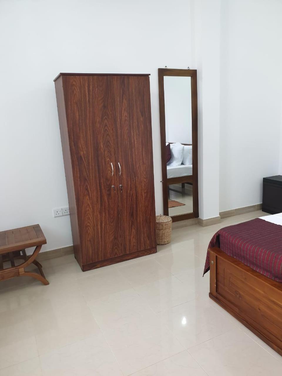 Anne's Airport Transit Villa & Hotel view 4