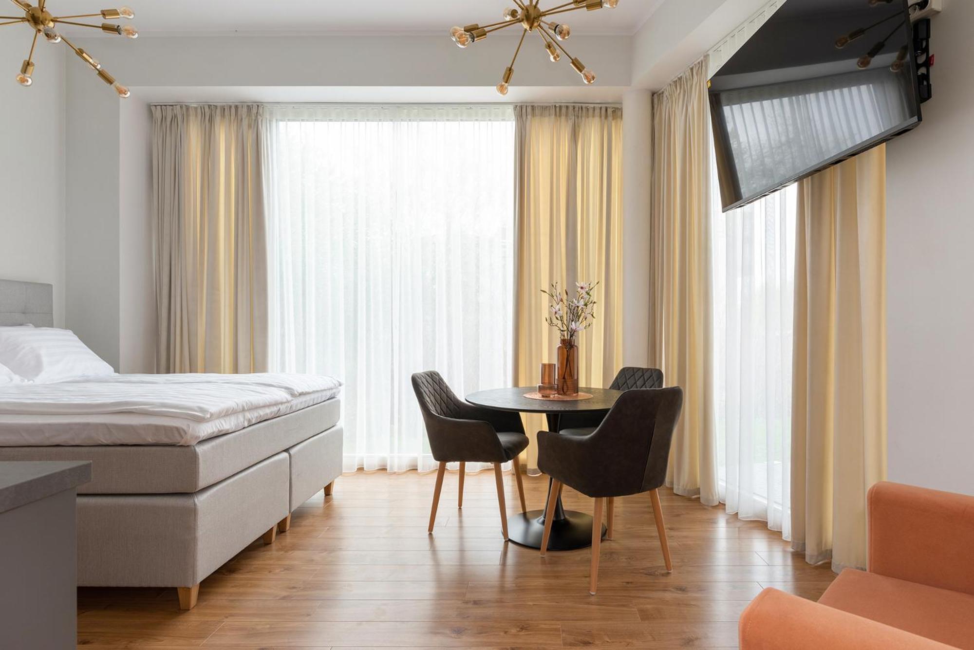 Bronze Colour Studio in Tartu City Centre