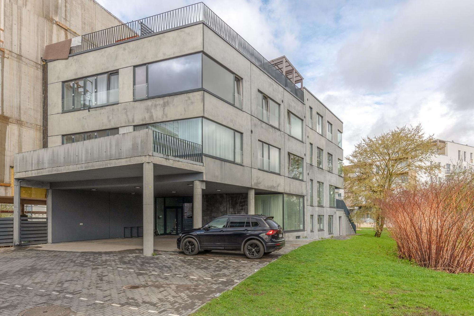 Bronze Colour Studio in Tartu City Centre