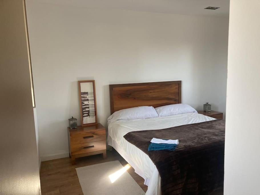 molino rehabilitado con gran terraza y piscina