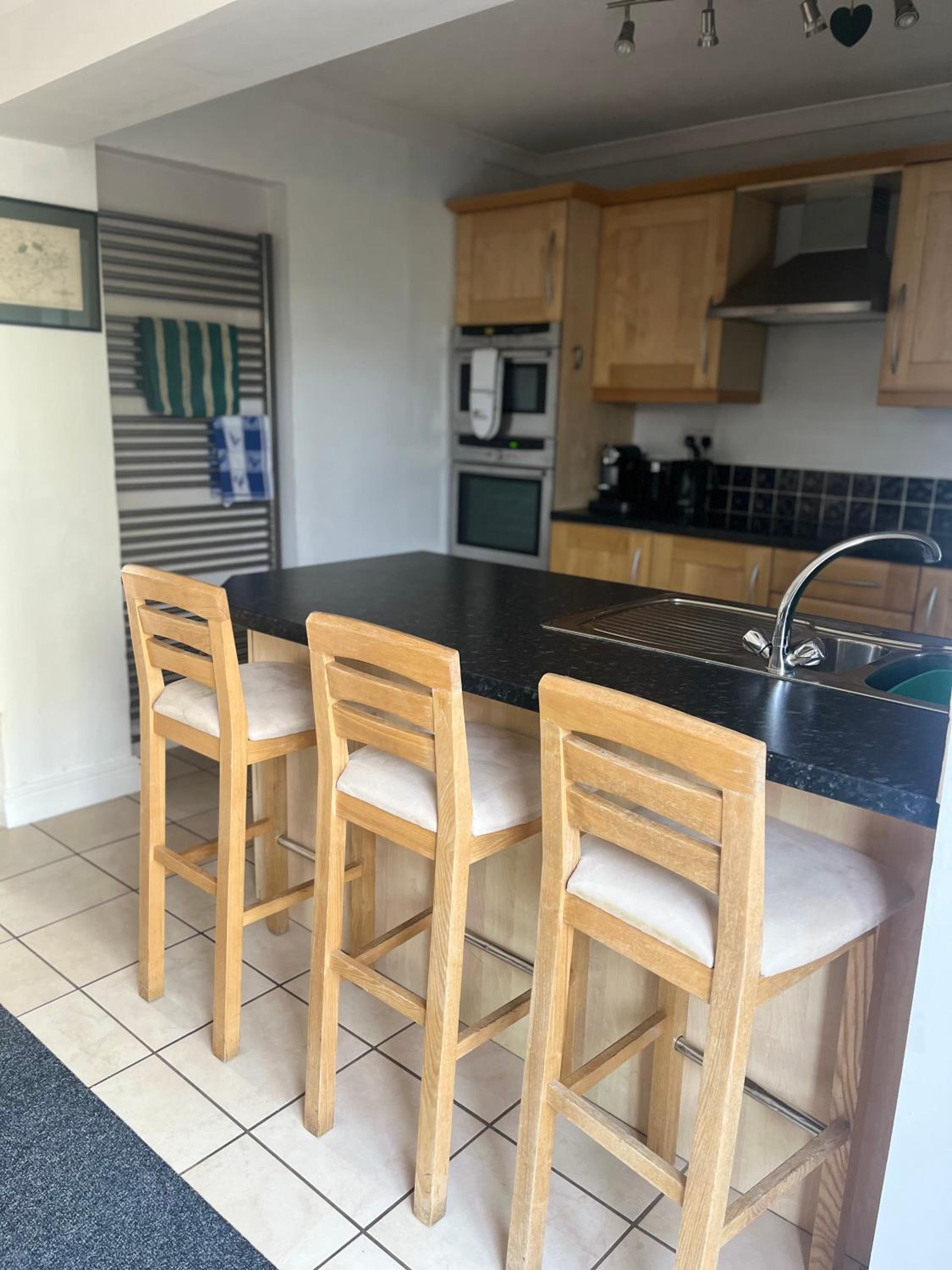 Oakham Vacations - Field View - Property Image 3