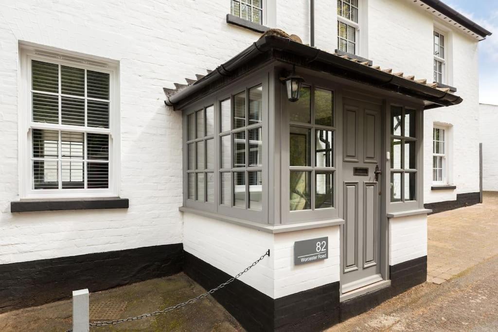 Fabulous Malvern Townhouse