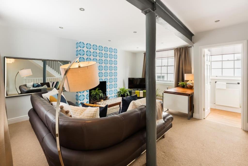 Fabulous Malvern Townhouse