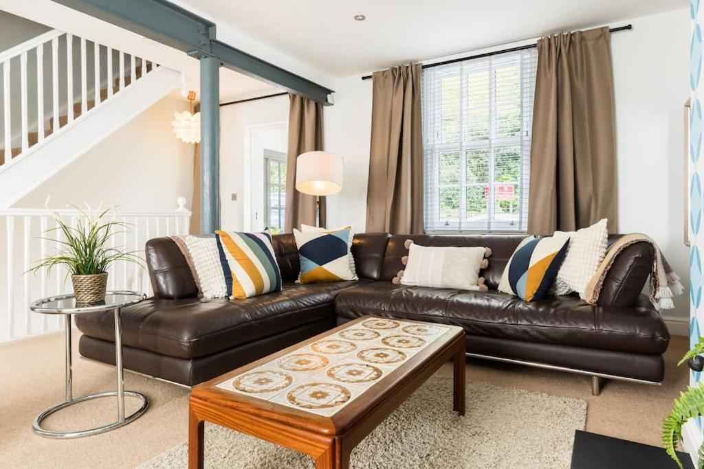 Fabulous Malvern Townhouse