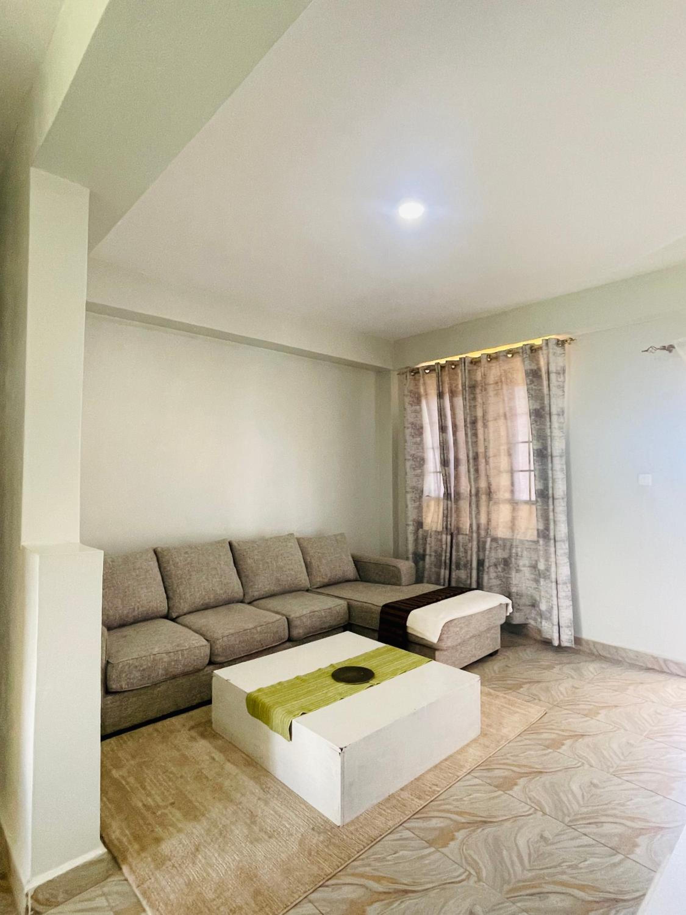 Meru modern living bnb 1bdr and 2bdr view 2