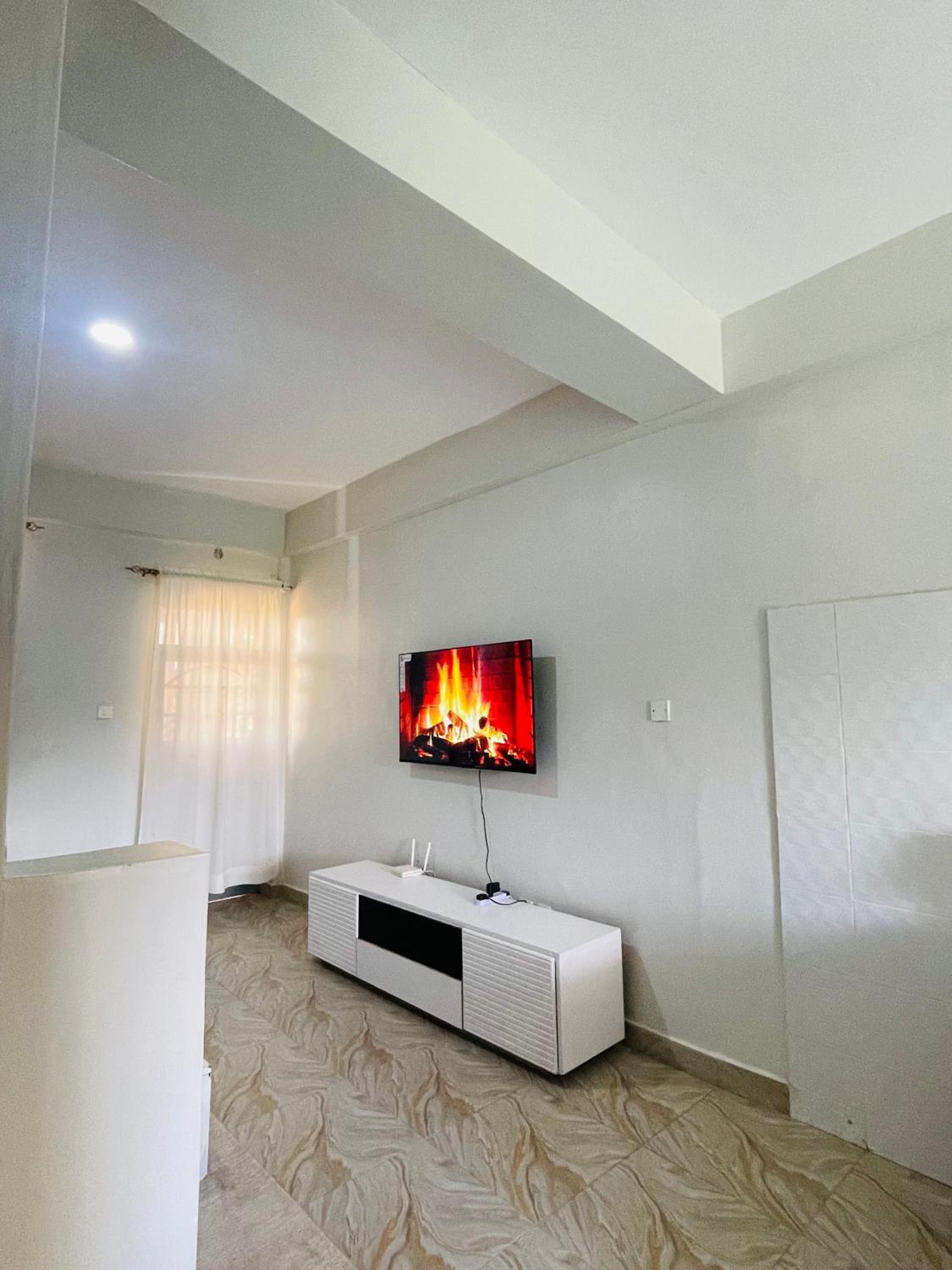 Meru modern living bnb 1bdr and 2bdr view 5