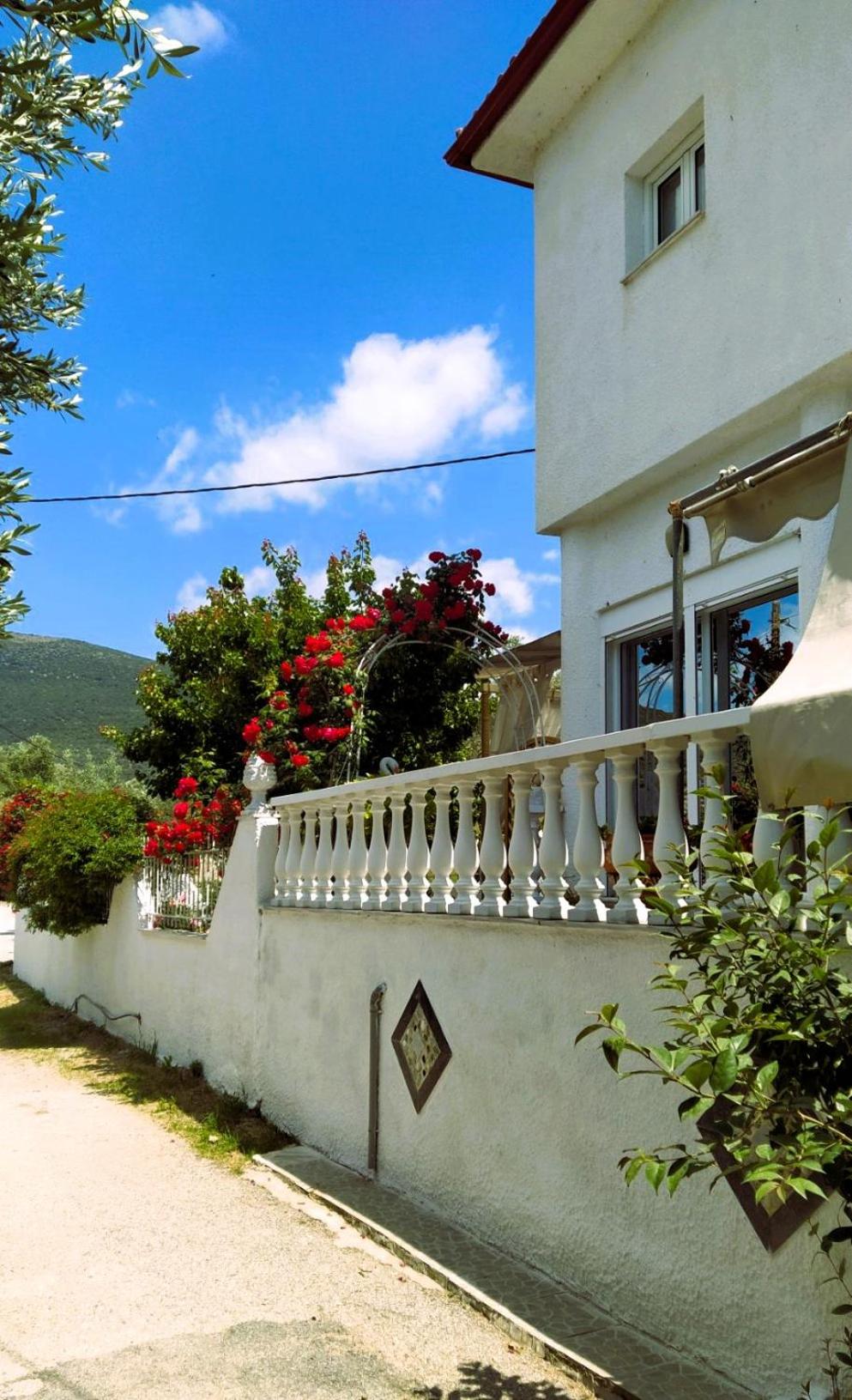 Amalia's Maisonette view 3