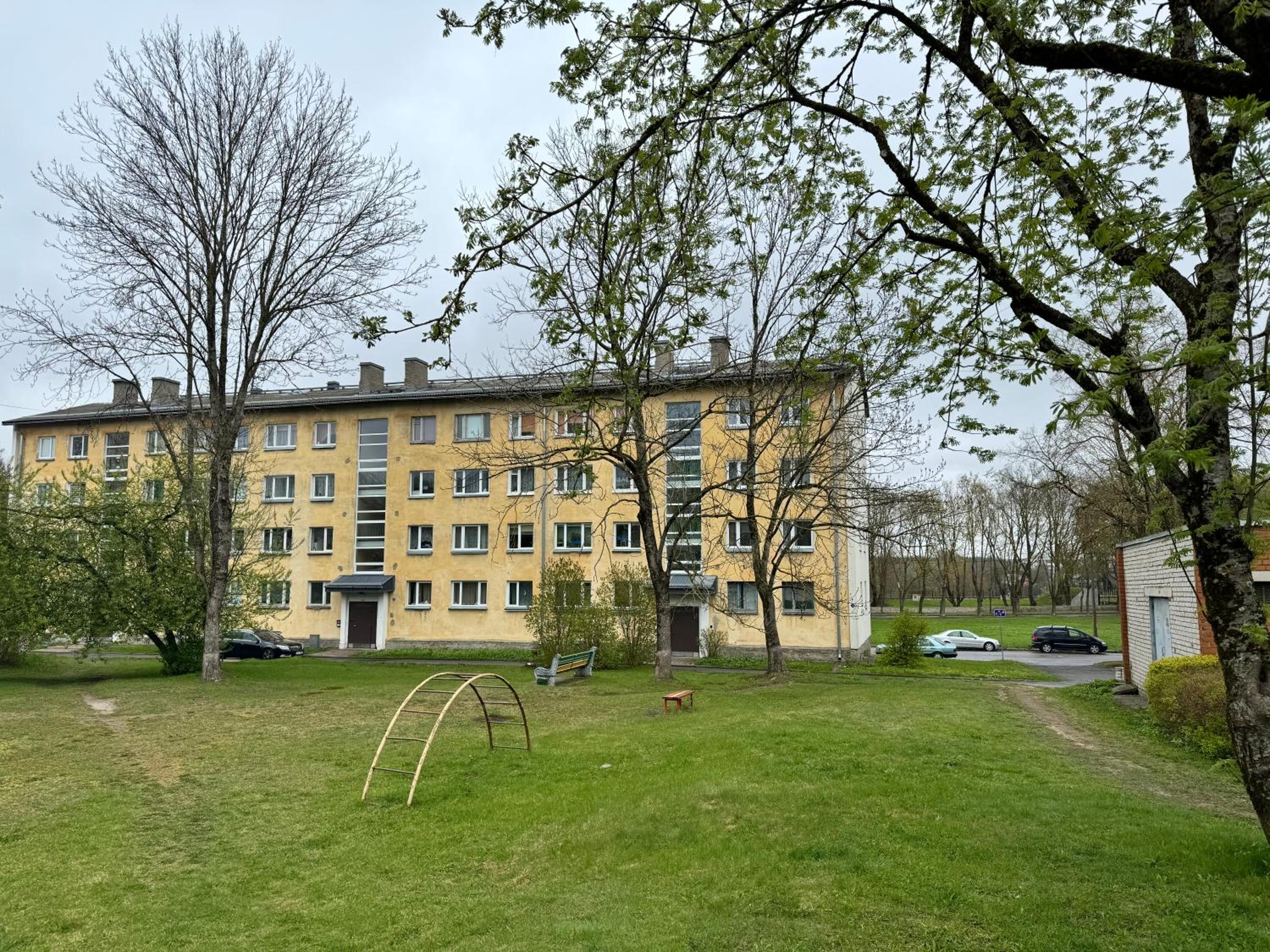 LITTLE LONDON ONE boutique apartment Netflix TV Old Town