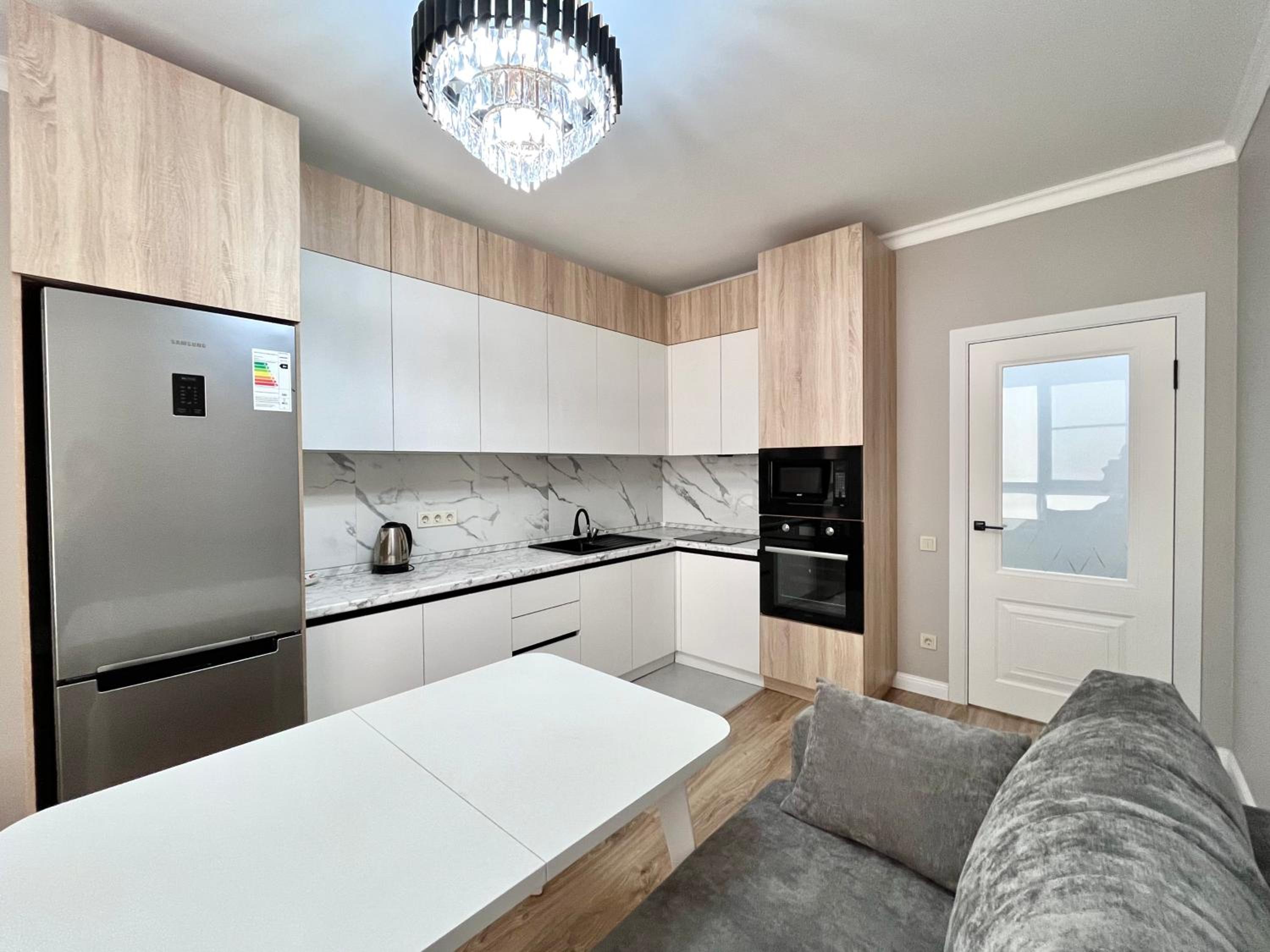 Stylish Raimbek11 Residence, 1BR nearby metro & drinking water as a gift view 2