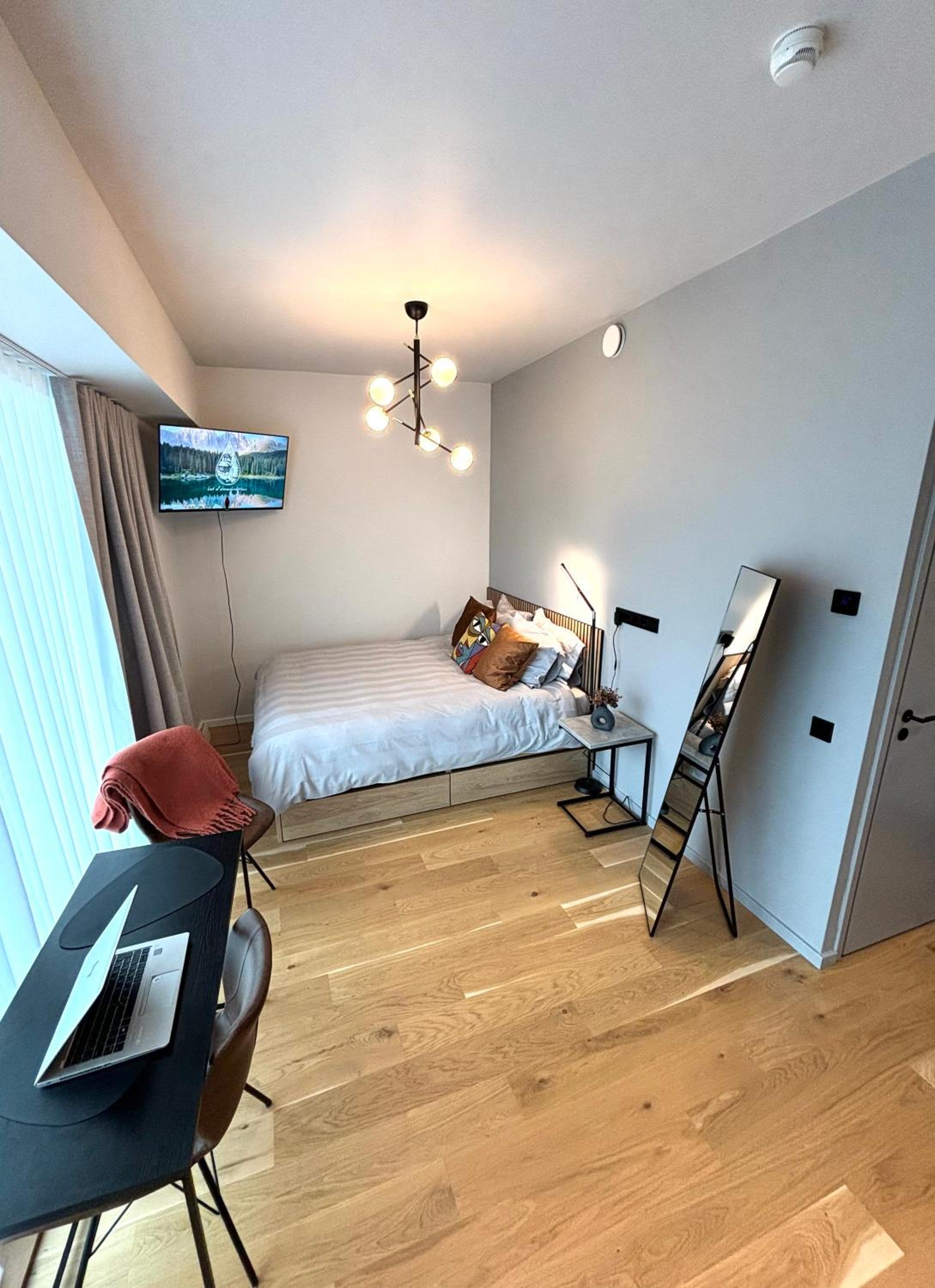 New studio in the city centre view 2