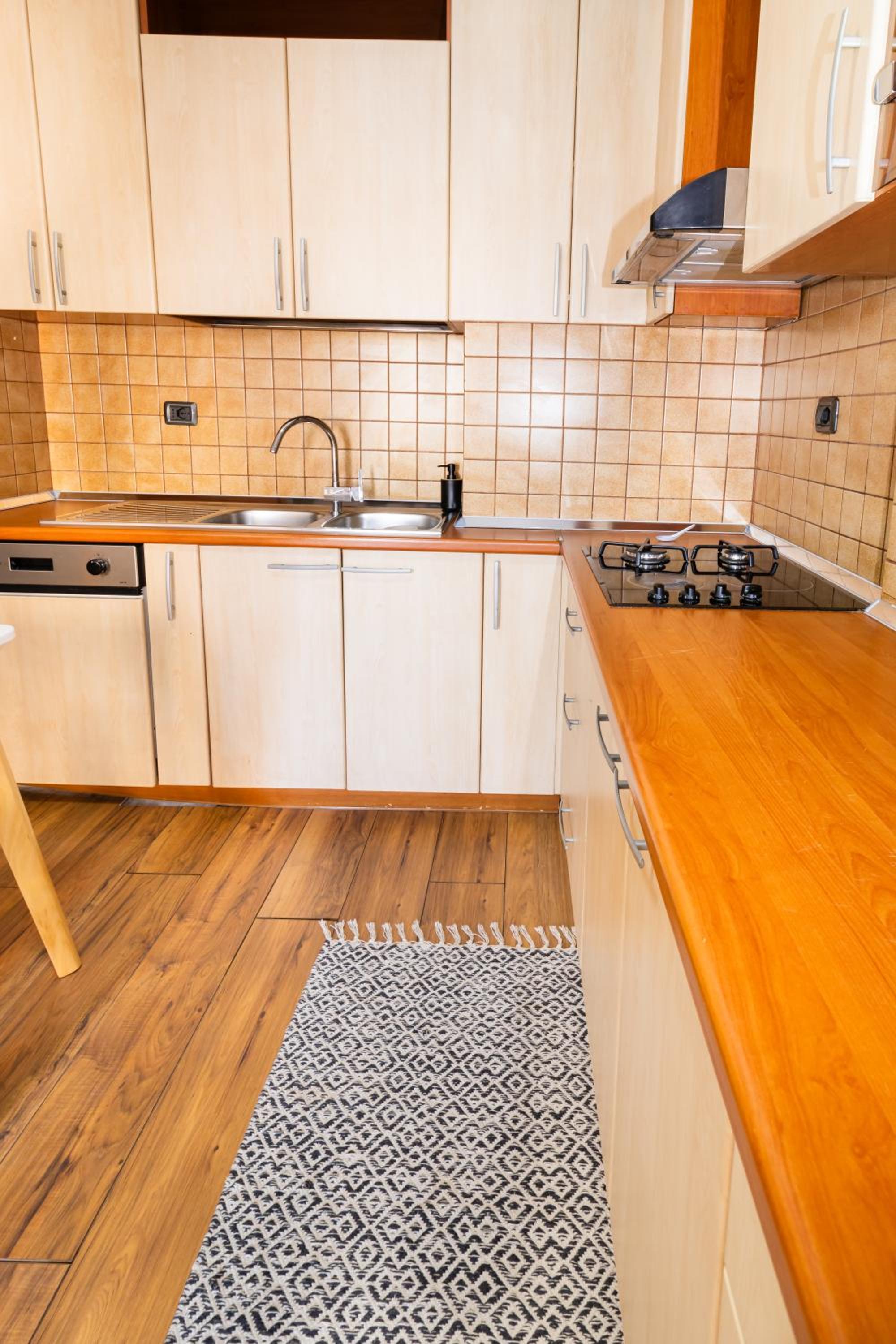 Central Cane Apartment