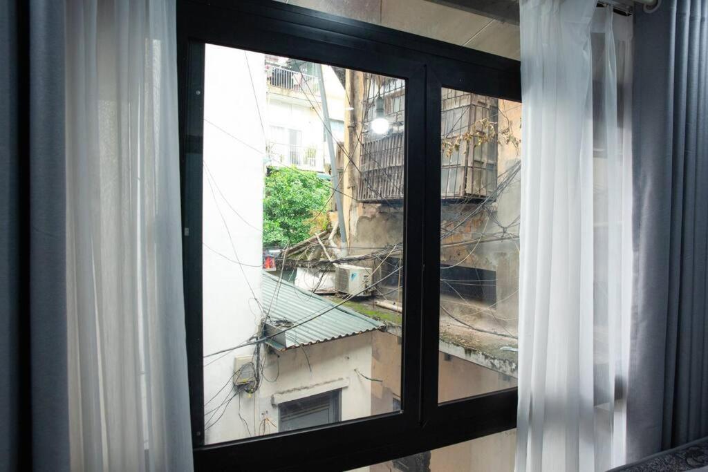3 bedroom- Hoan Kiem Lake- Best location