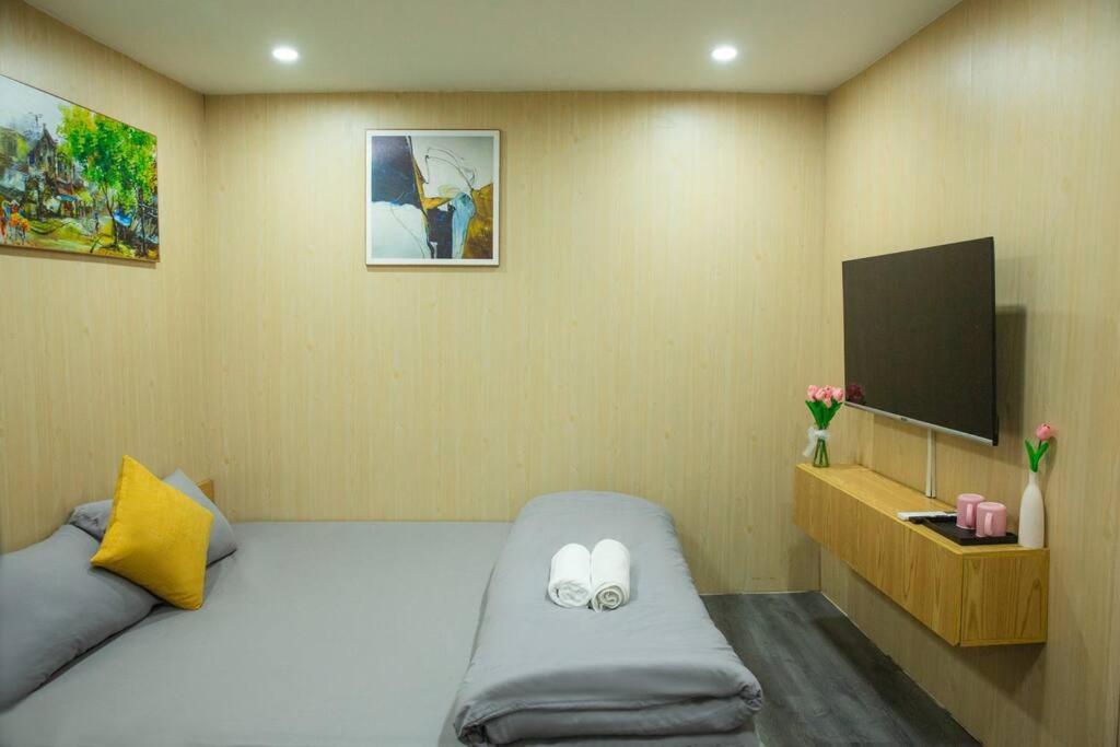 3 bedroom- Hoan Kiem Lake- Best location