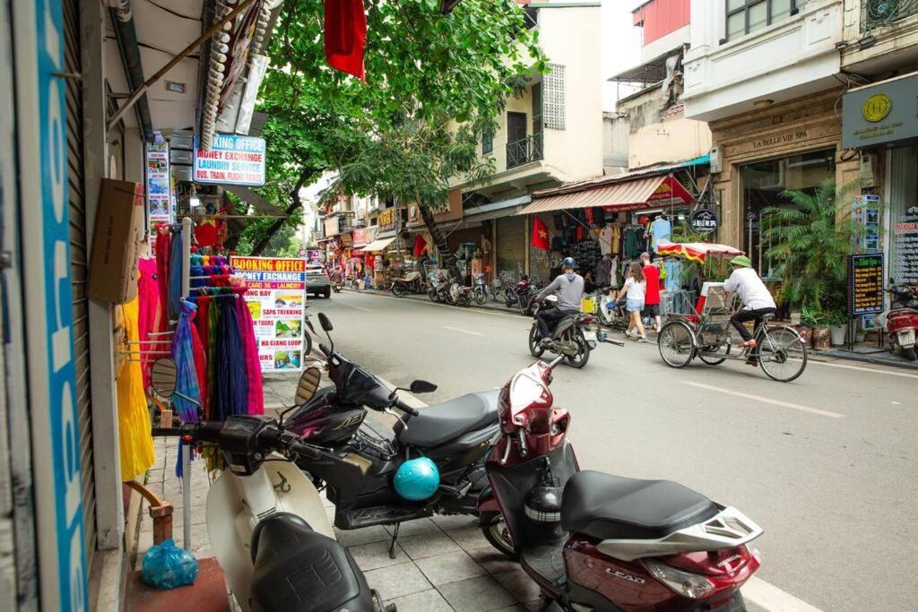 3 bedroom- Hoan Kiem Lake- Best location