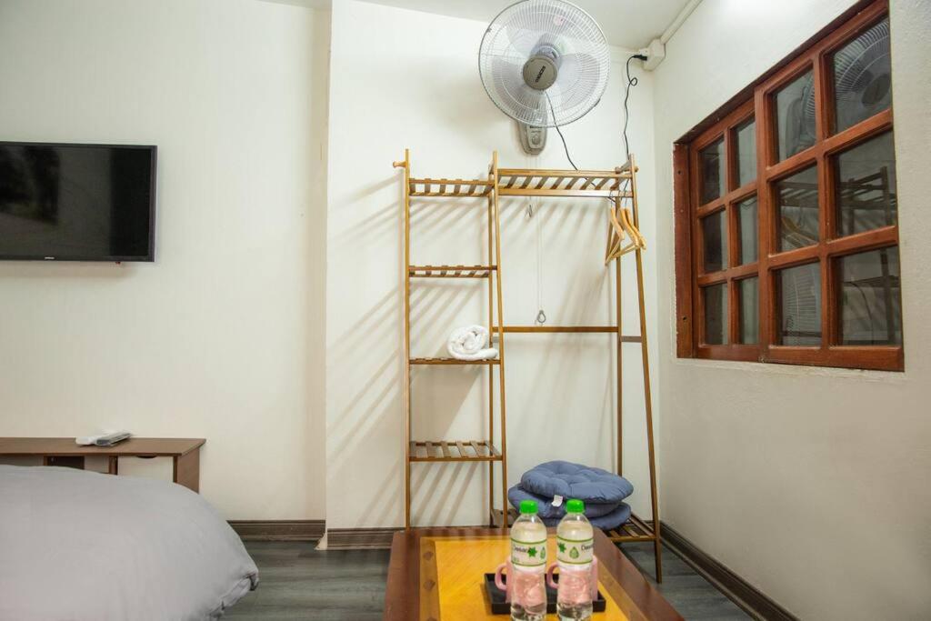 3 bedroom- Hoan Kiem Lake- Best location