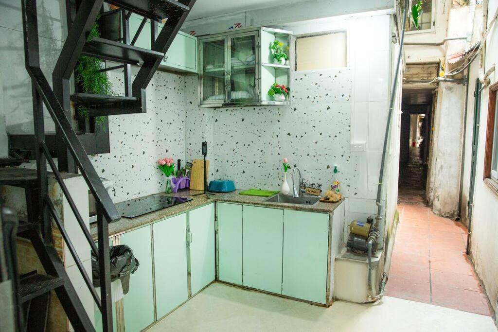 3 bedroom- Hoan Kiem Lake- Best location