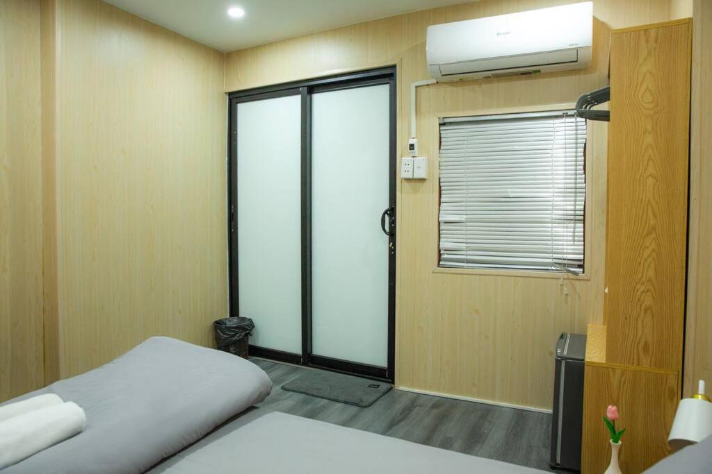 3 bedroom- Hoan Kiem Lake- Best location