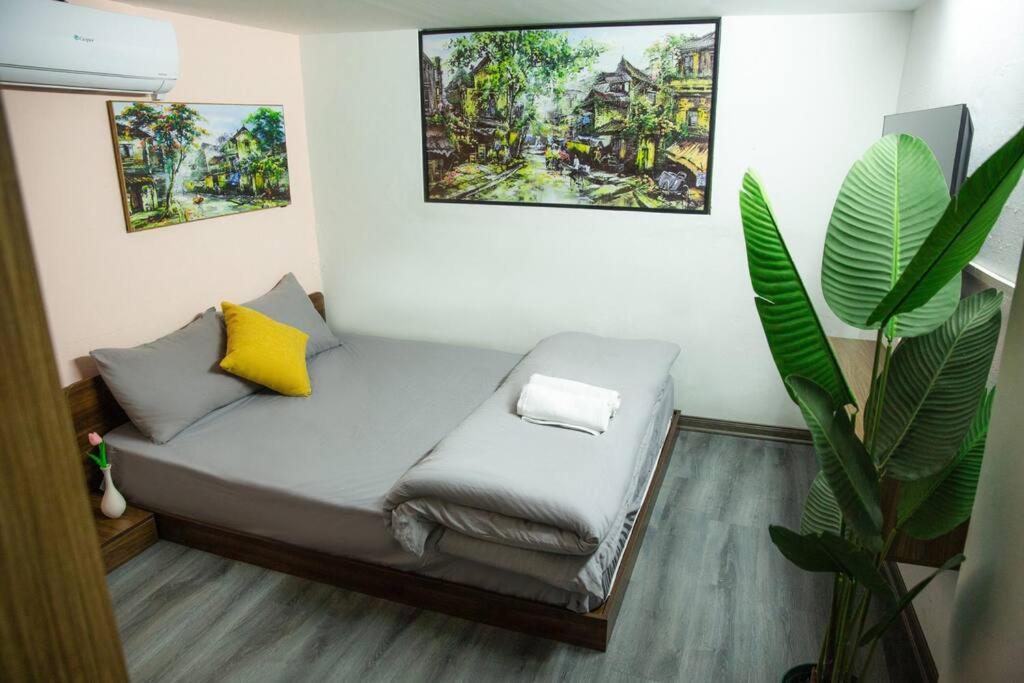 3 bedroom- Hoan Kiem Lake- Best location