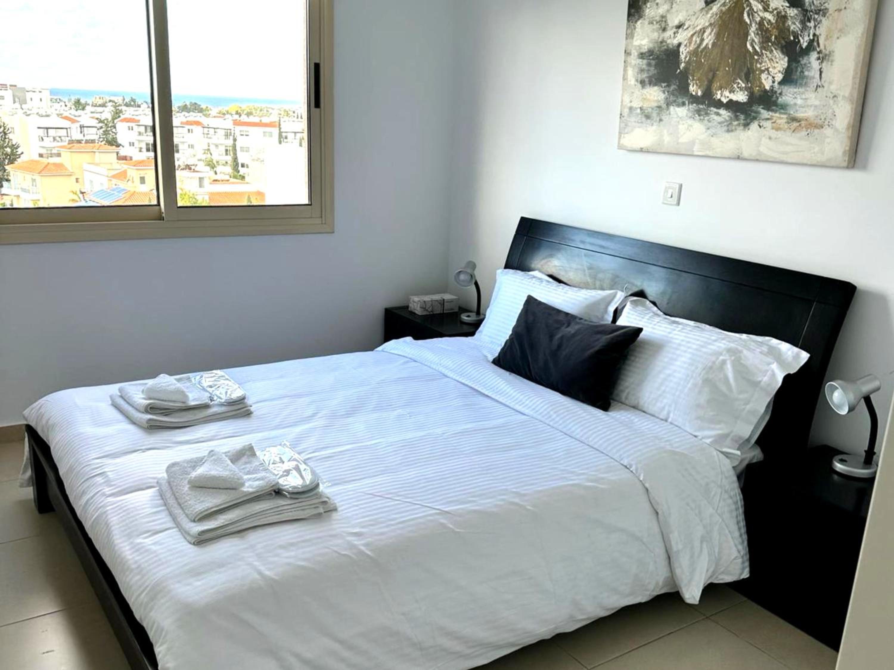 ELYSIA PARK - 2 BED SEAVIEW APT