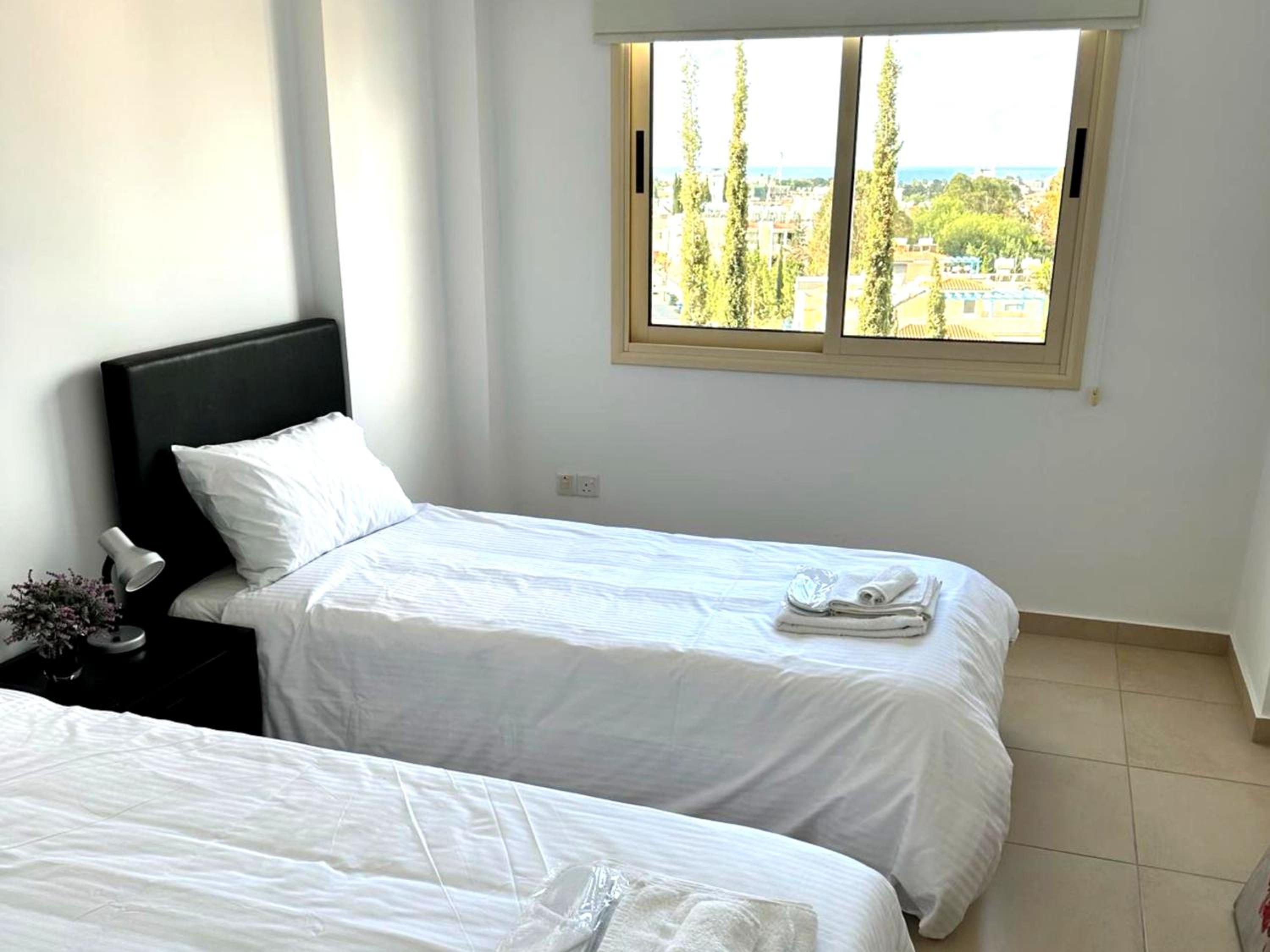 ELYSIA PARK - 2 BED SEAVIEW APT