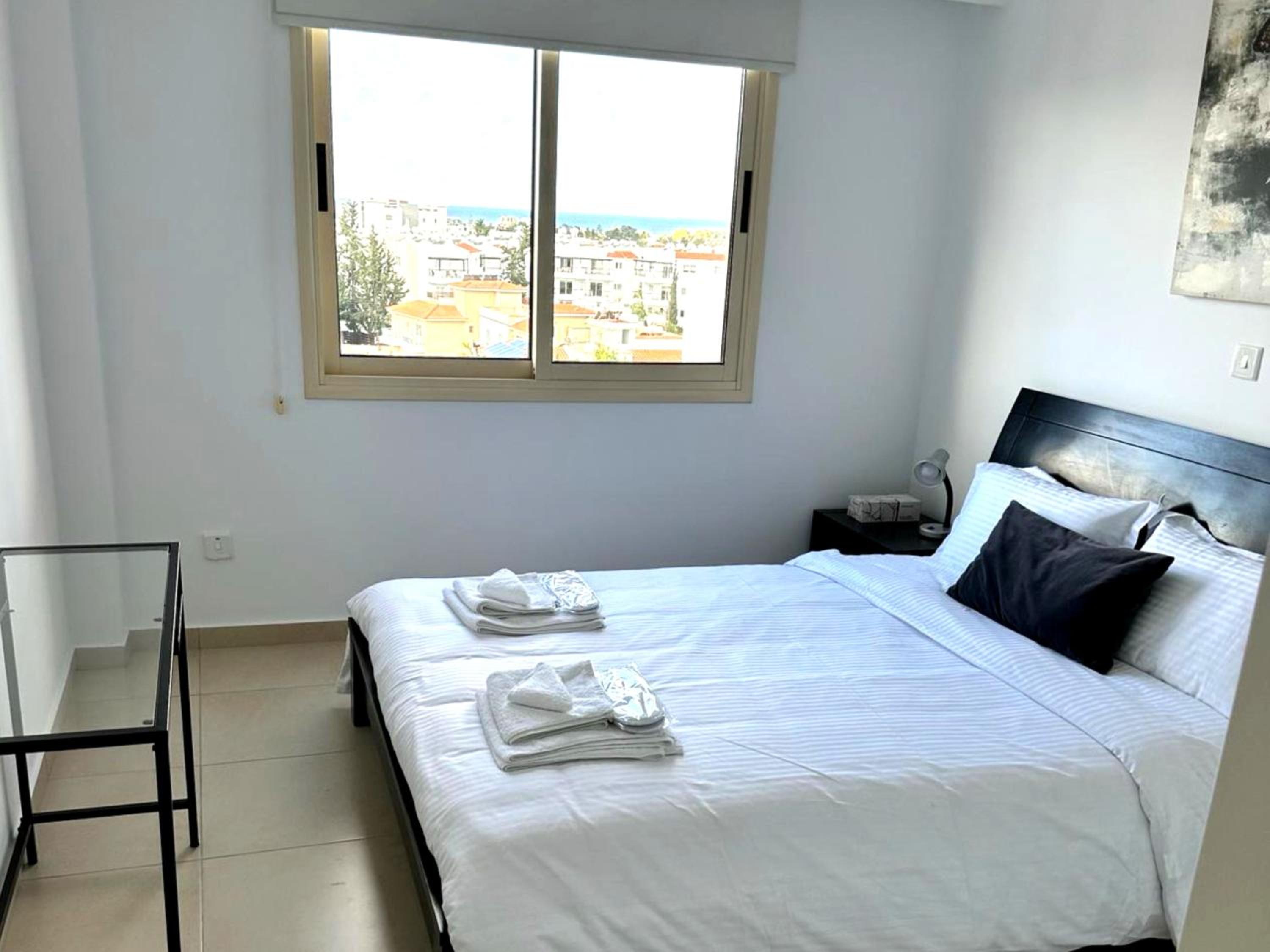 ELYSIA PARK - 2 BED SEAVIEW APT