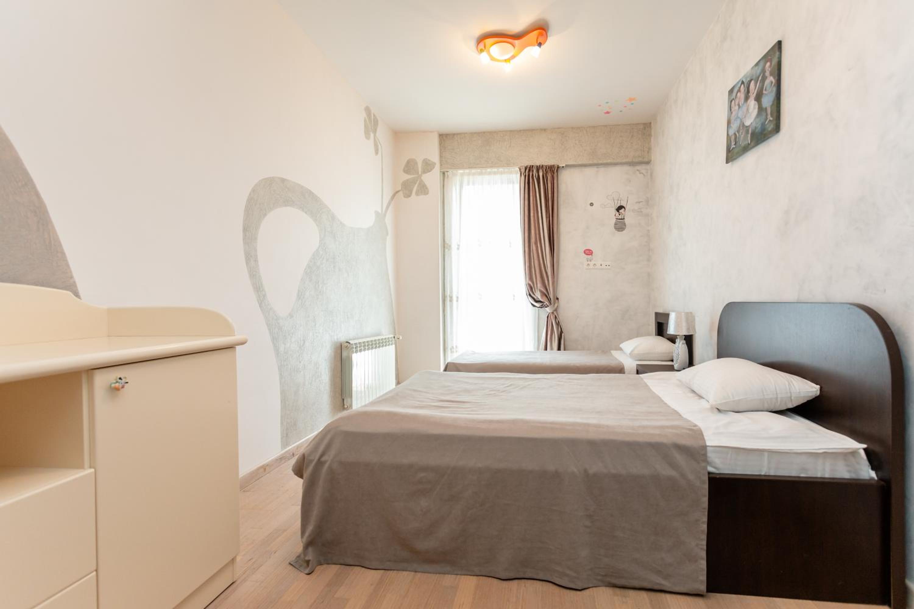 Perfect apartment in perfect place view 5