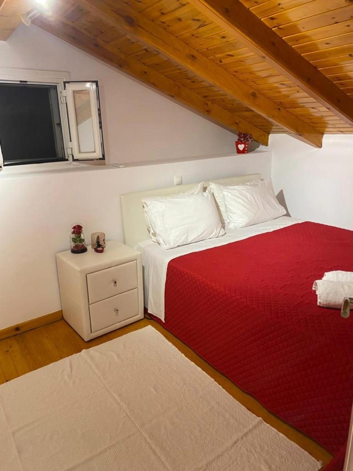 Lori House in Corfu. Feel like your home view 5