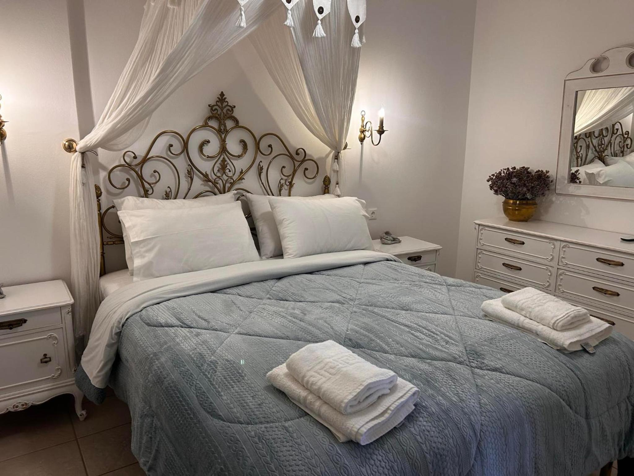 Exilze House Beachfront Kionia