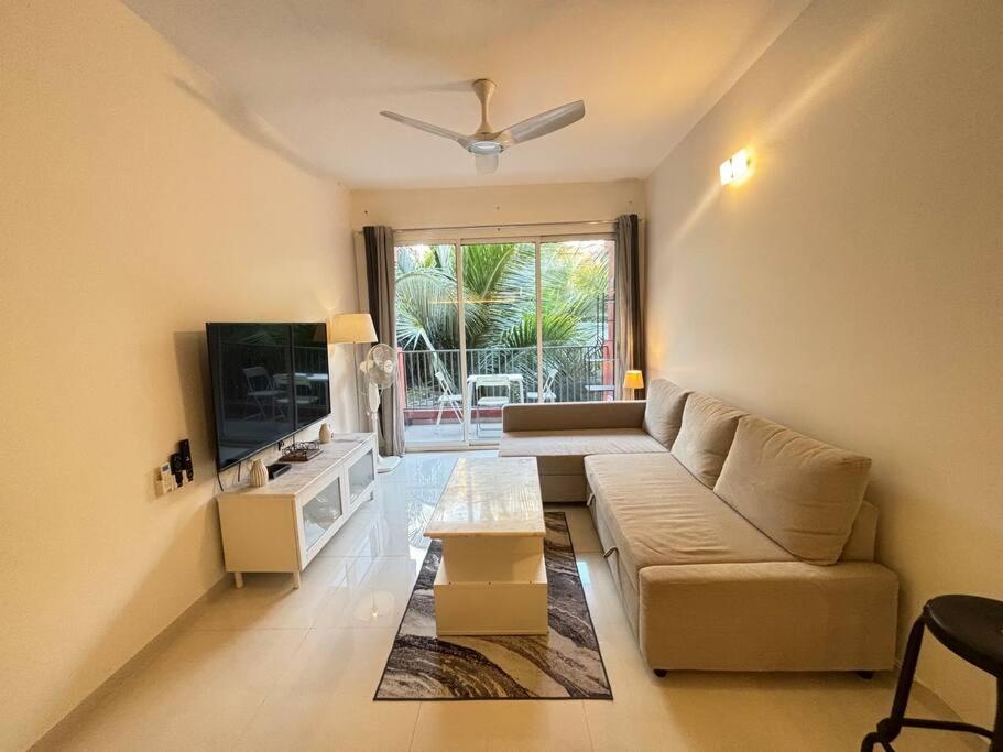 Elegant 2 BHK, Pool Front, Zennova Stays view 3