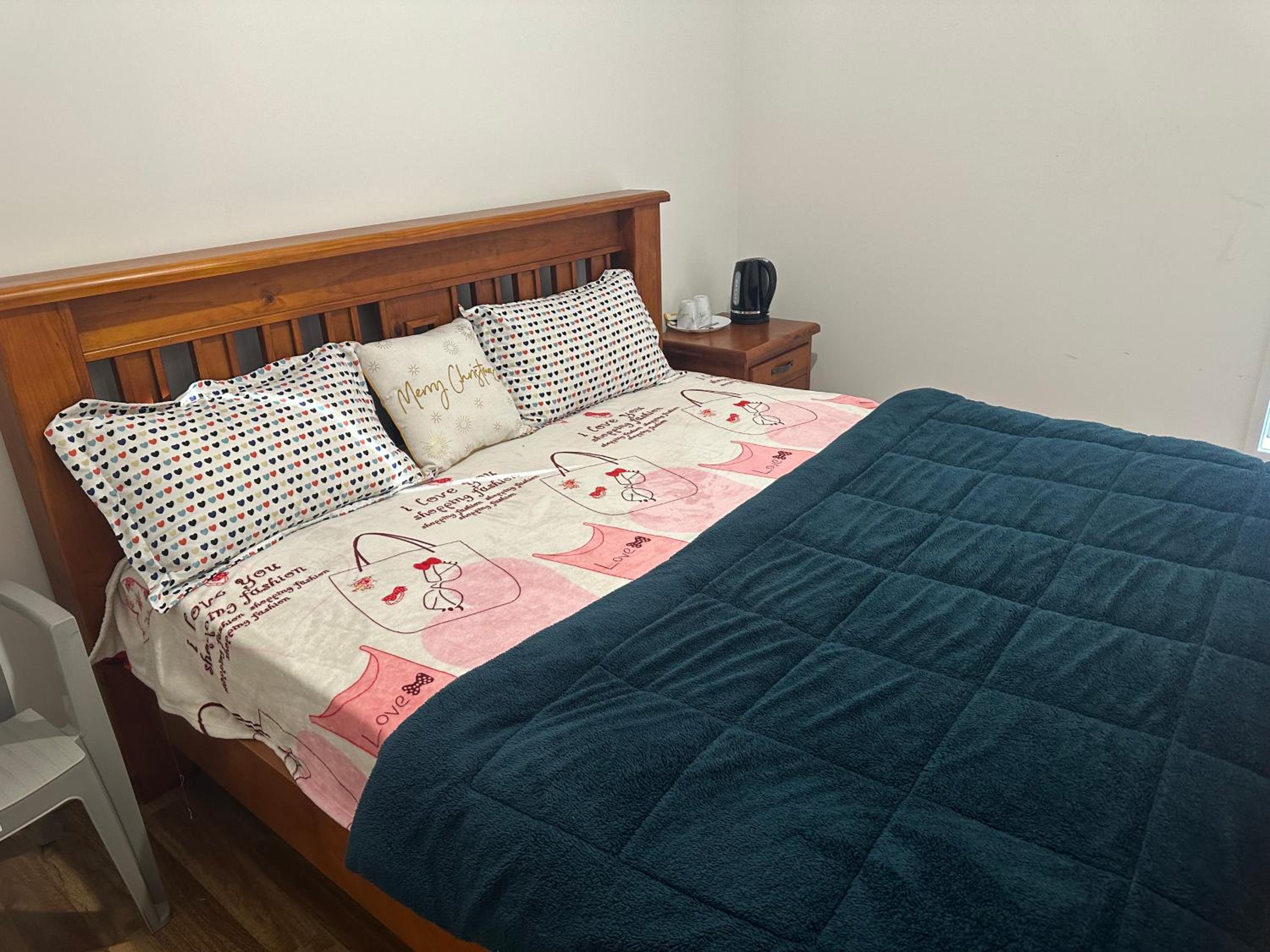 Home away from Home 22 mins from Airport and CBD