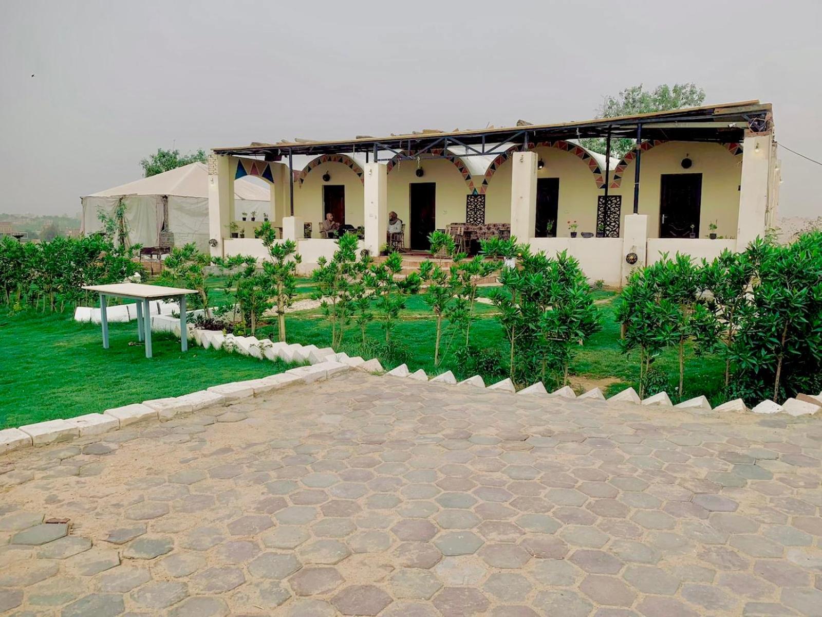Pyramids Lodge Hotel