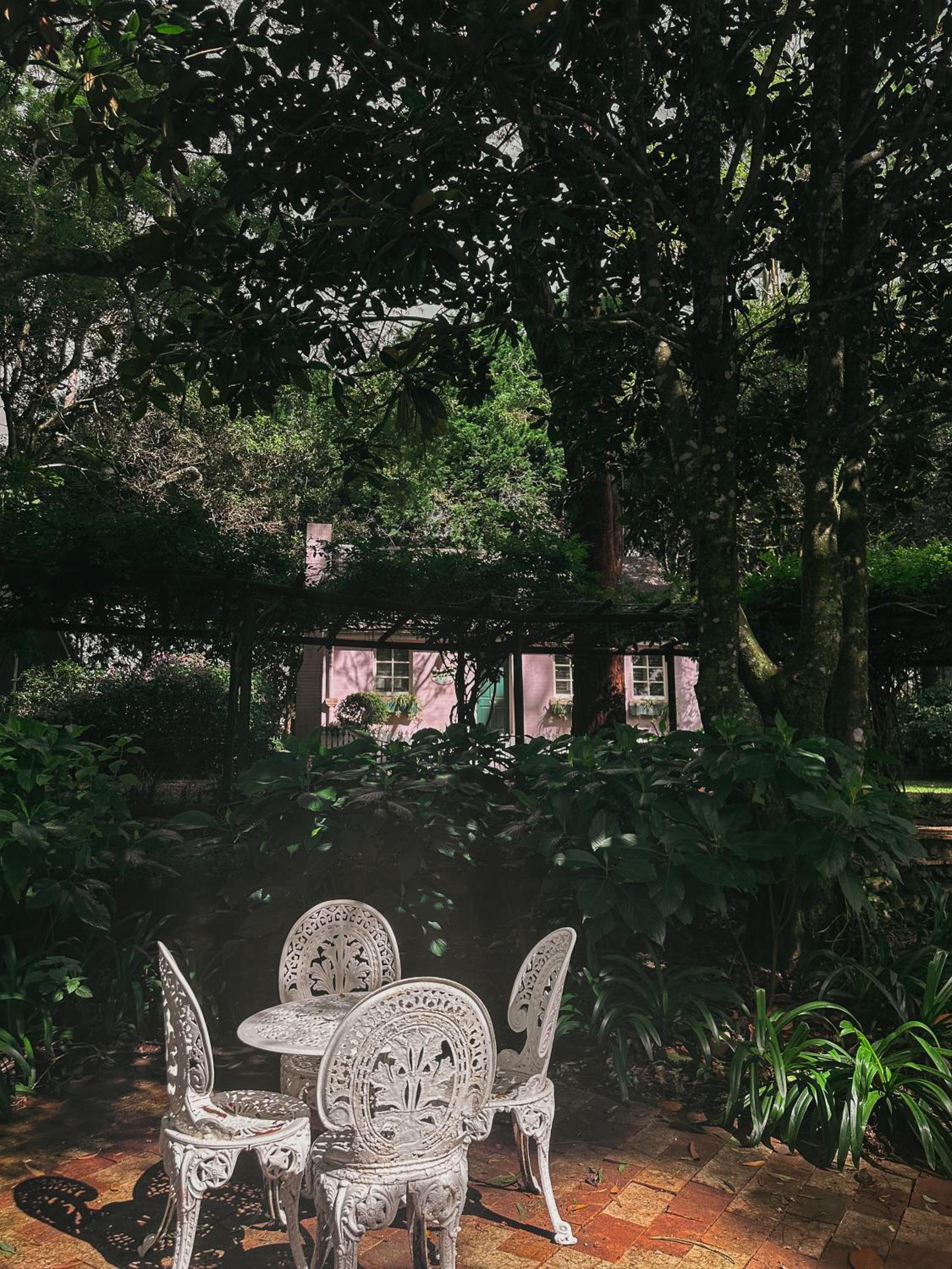 The Romantic Pink English Cottage at Tamborine Mountain