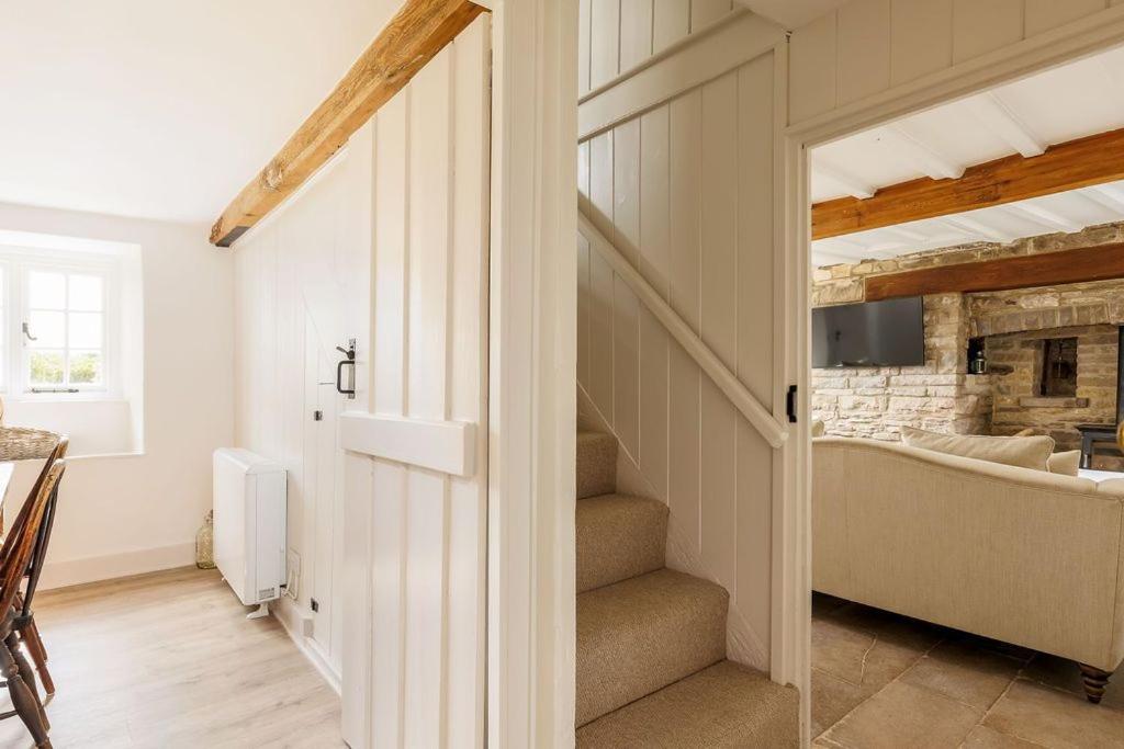 Honeysuckle Cottage