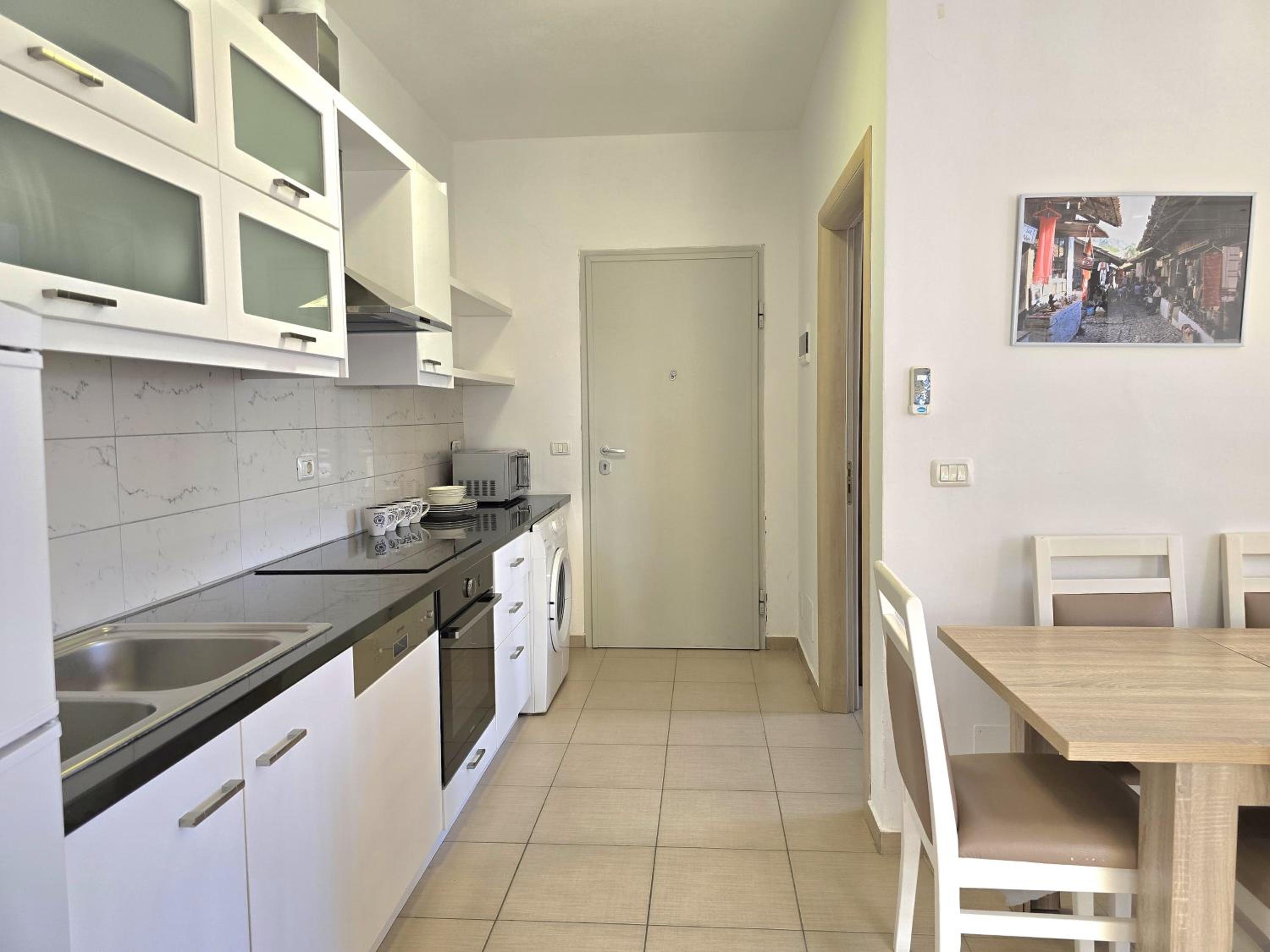 Sunny Beach Apartments - 091