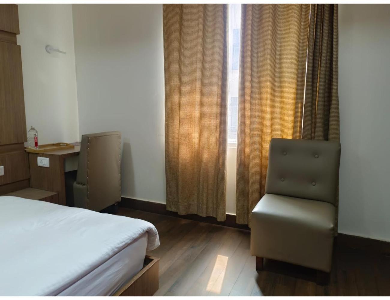Hotel Pride inn, Prayagraj