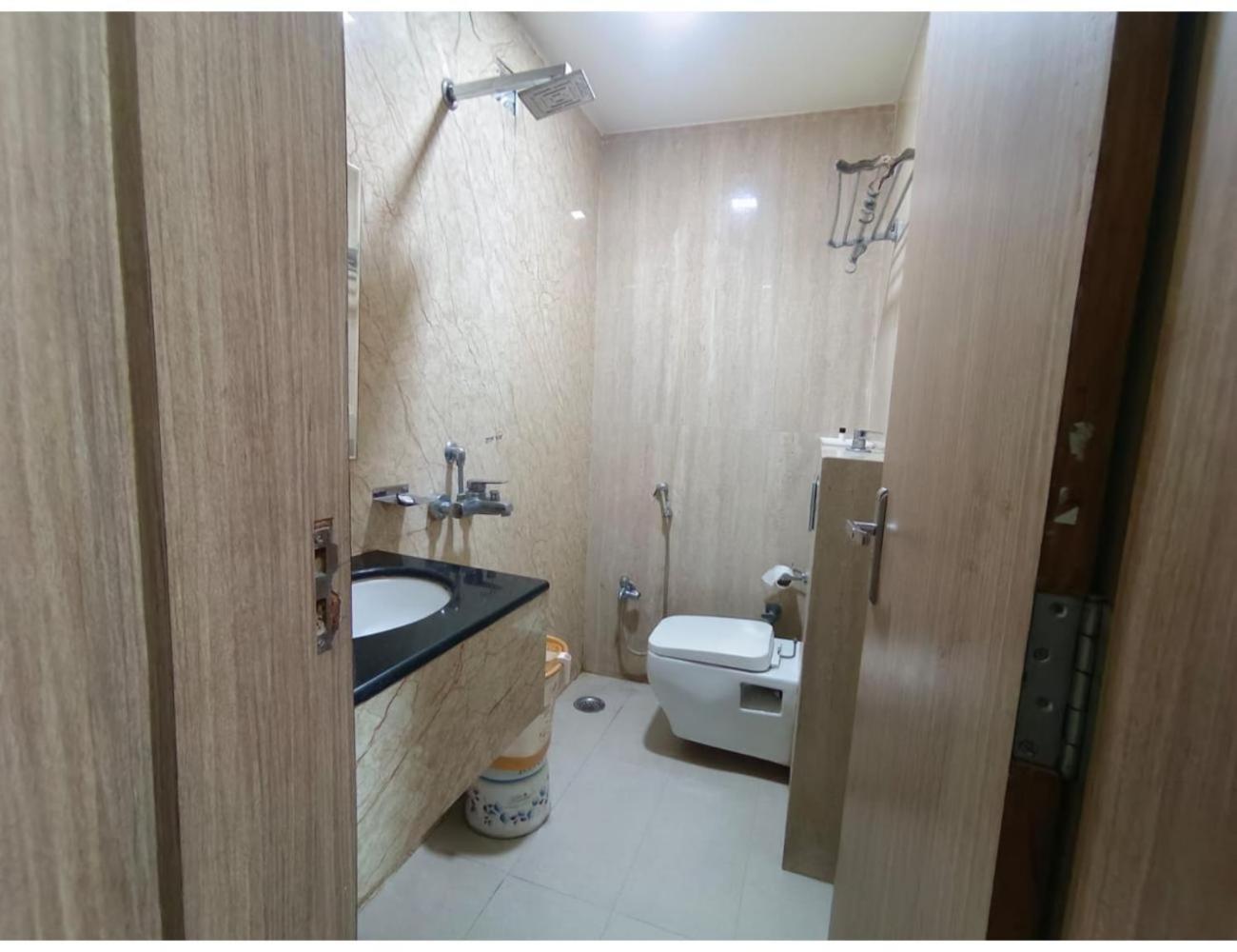 Hotel Pride inn, Prayagraj