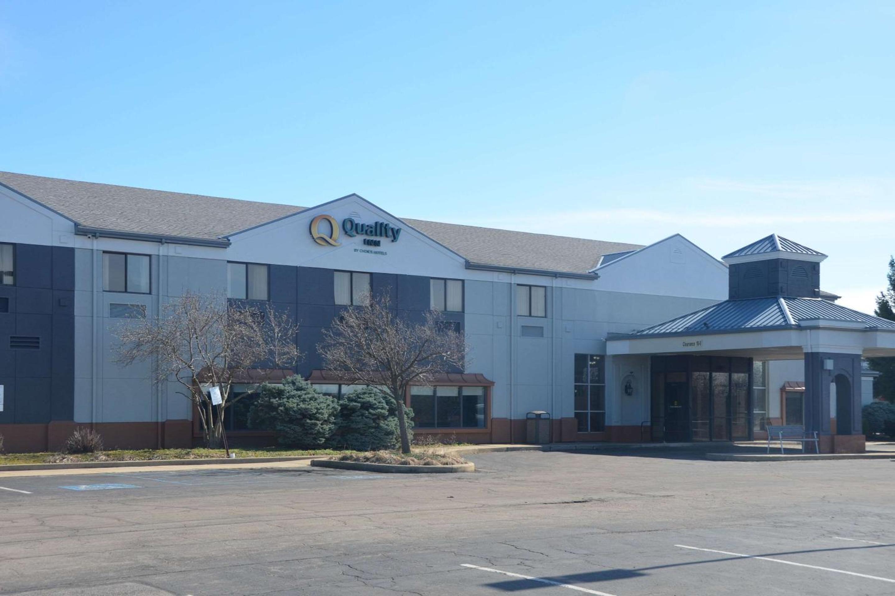 Quality Inn Perrysburg - Toledo South view 3