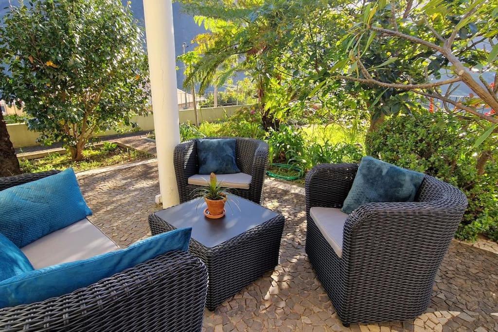 Bungalow in natural paradise view 3