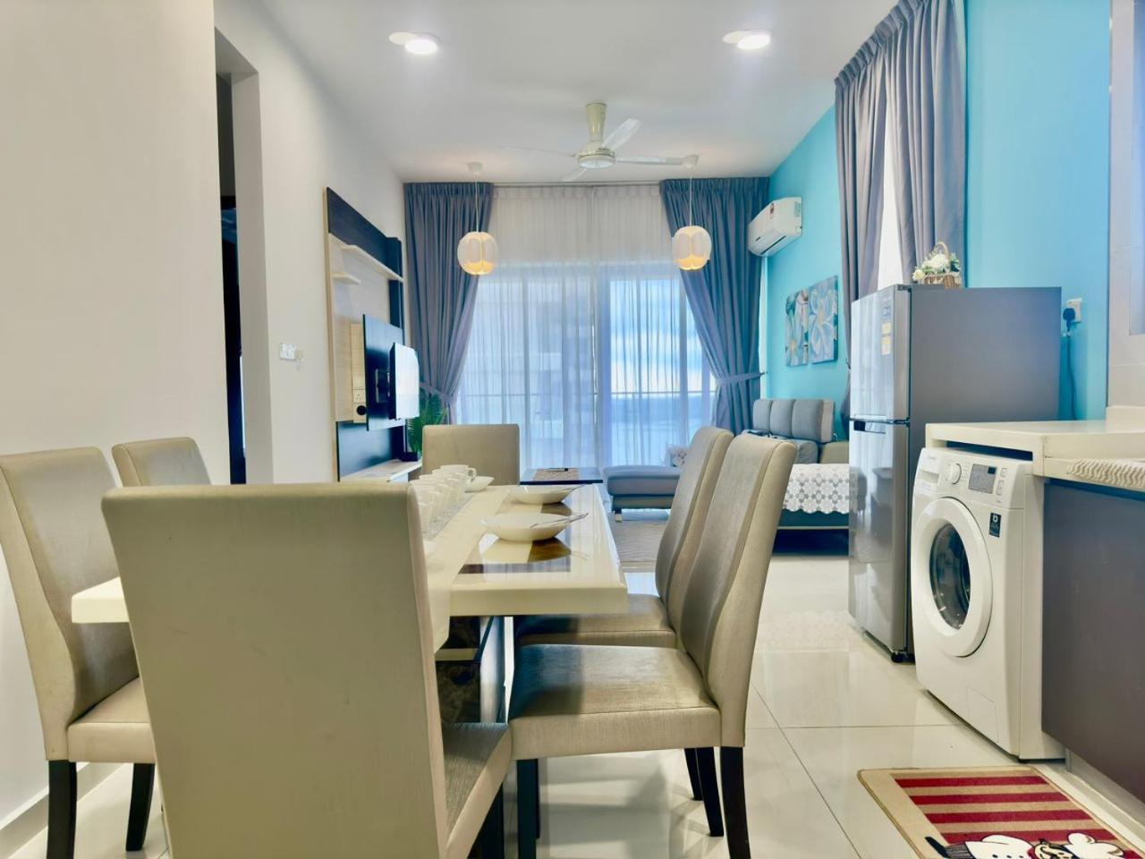 JB City Danga Bay-CG Shopping Mall Apartment