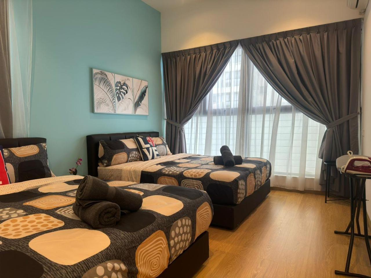 JB City Danga Bay-CG Shopping Mall Apartment