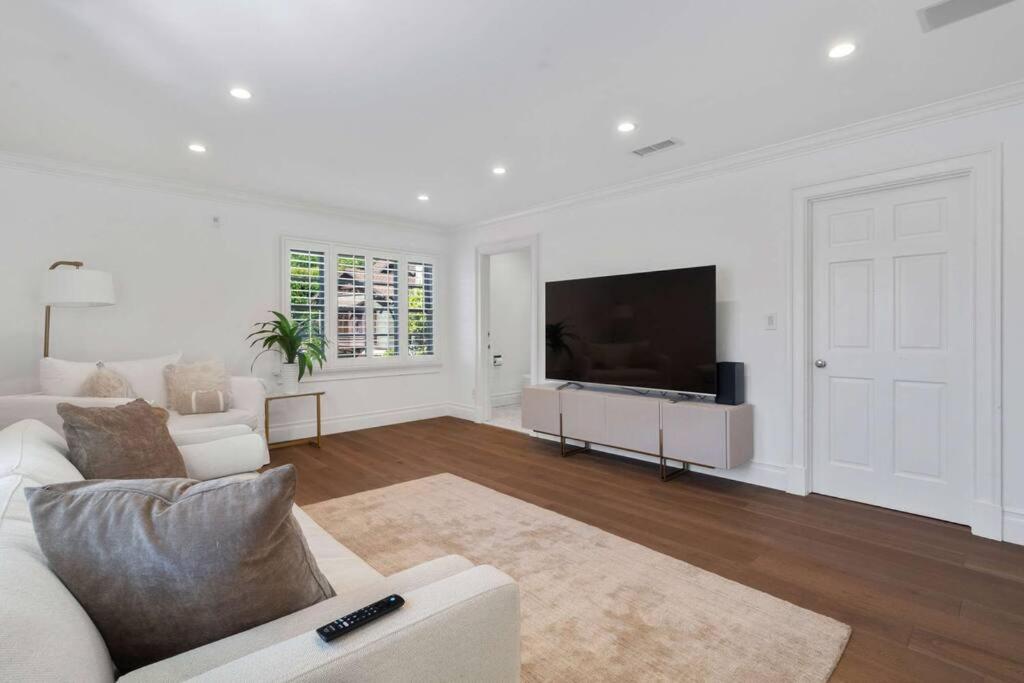 NEW Stunning Hollywood Hills Mansion with Pool and Views